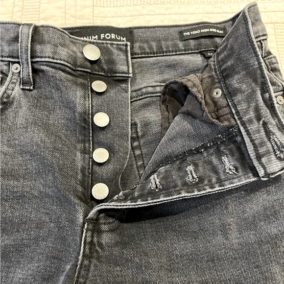 Denim Forum black jeans size 26 - Picture 1 of 6